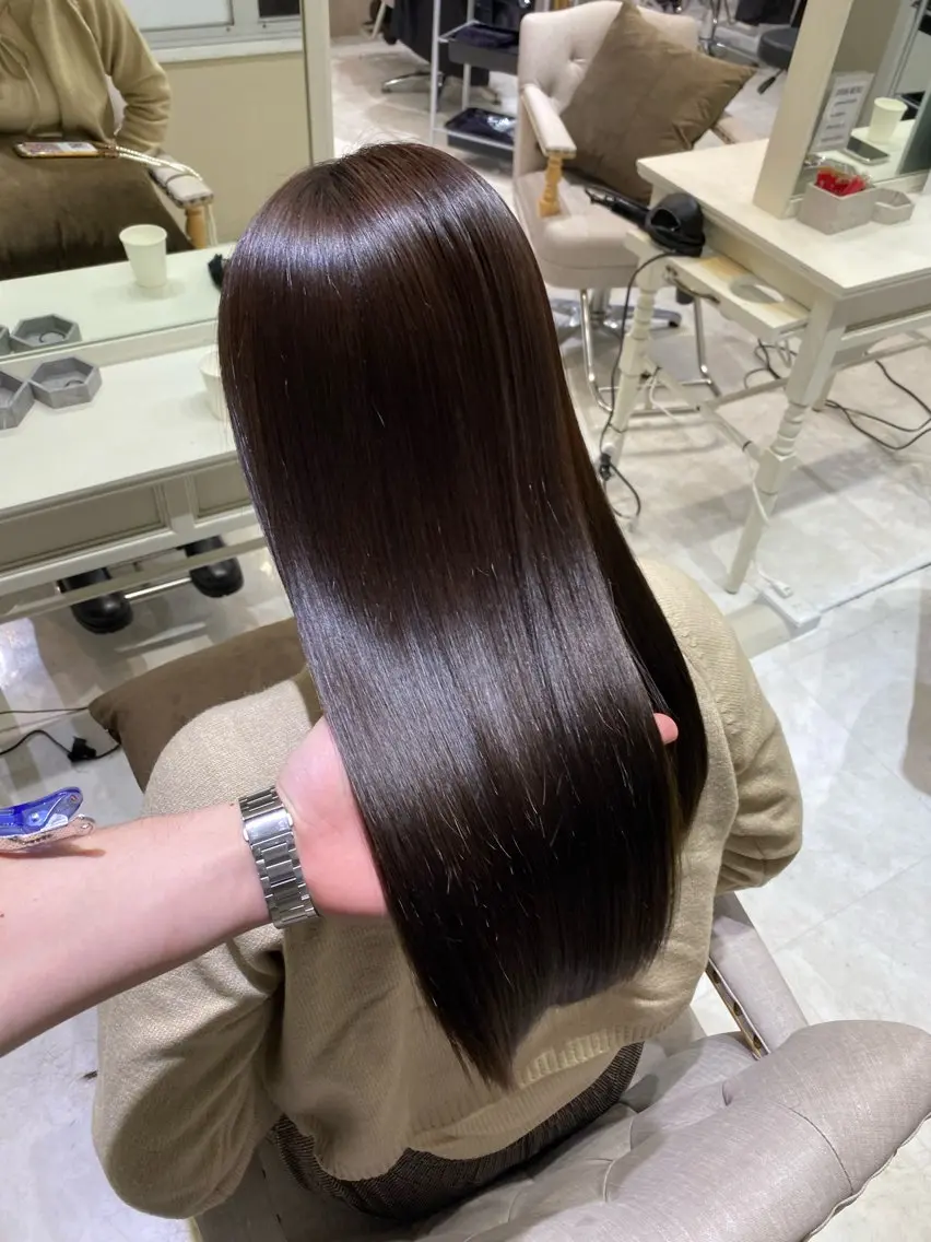 【枝毛・パヤ毛に相性抜群🔥】カット＋カラー＋高濃度水素パウダーinTR✨の写真