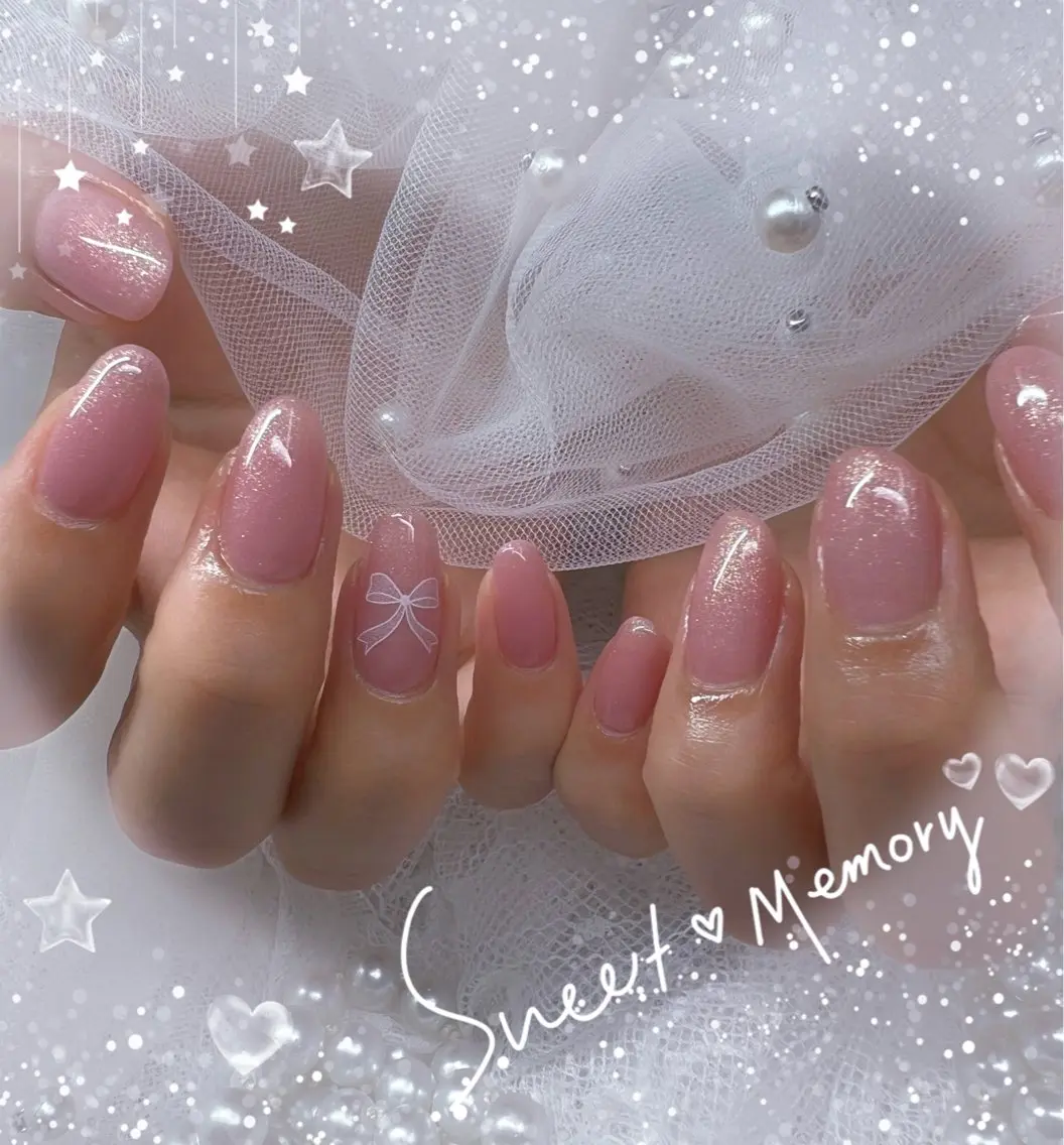 ネイル チークネイル フレンチネイル ガーリー ガラスフレンチ グラデーション Chill Nailsalonのネイルデザイン