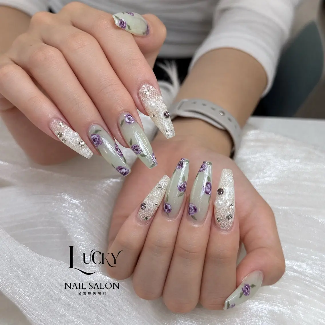 ネイル ハンドネイル Lucky Nail Salonのネイルデザイン