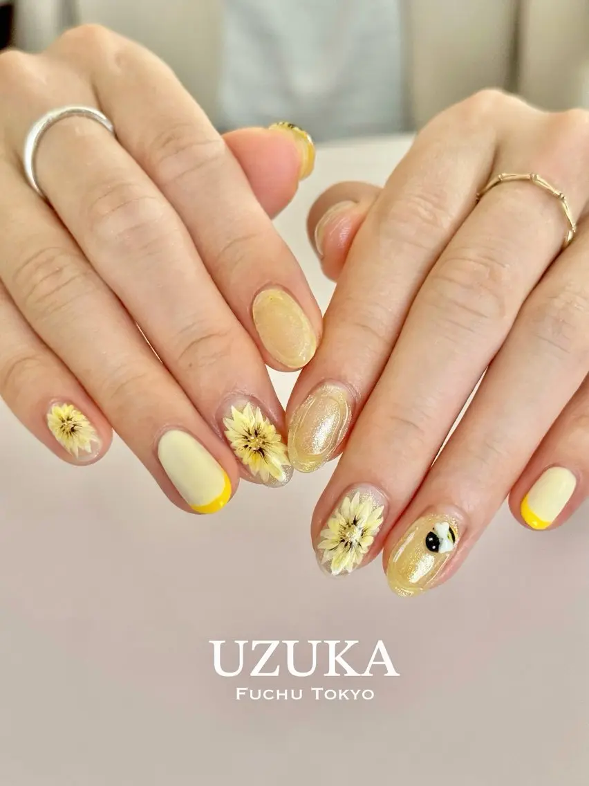 ネイル 夏ネイル 黄色 【 enn 】 Uzuka Yukaのネイルデザイン