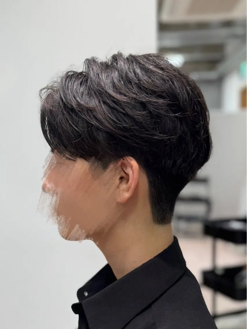 パーマ メンズ ニュアンスパーマ🌀 毛流れ🩶イザベラのヘアスタイル