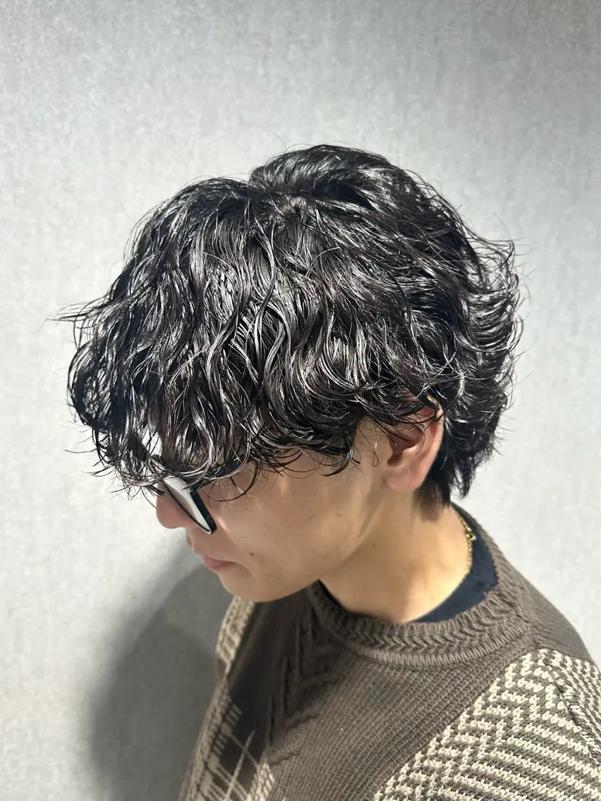 メンズカット+波巻きスパイラル✨ 🌊波のような躍動感あるスタイル🌊 土日祝+1000円の写真