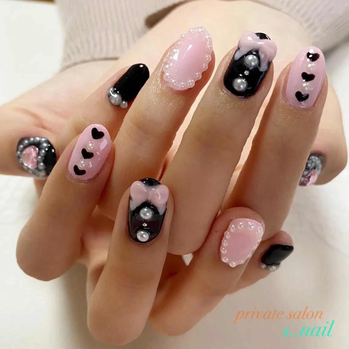 ネイル リボン ハンドネイル フットネイル s..nail / MORITAのネイルデザイン