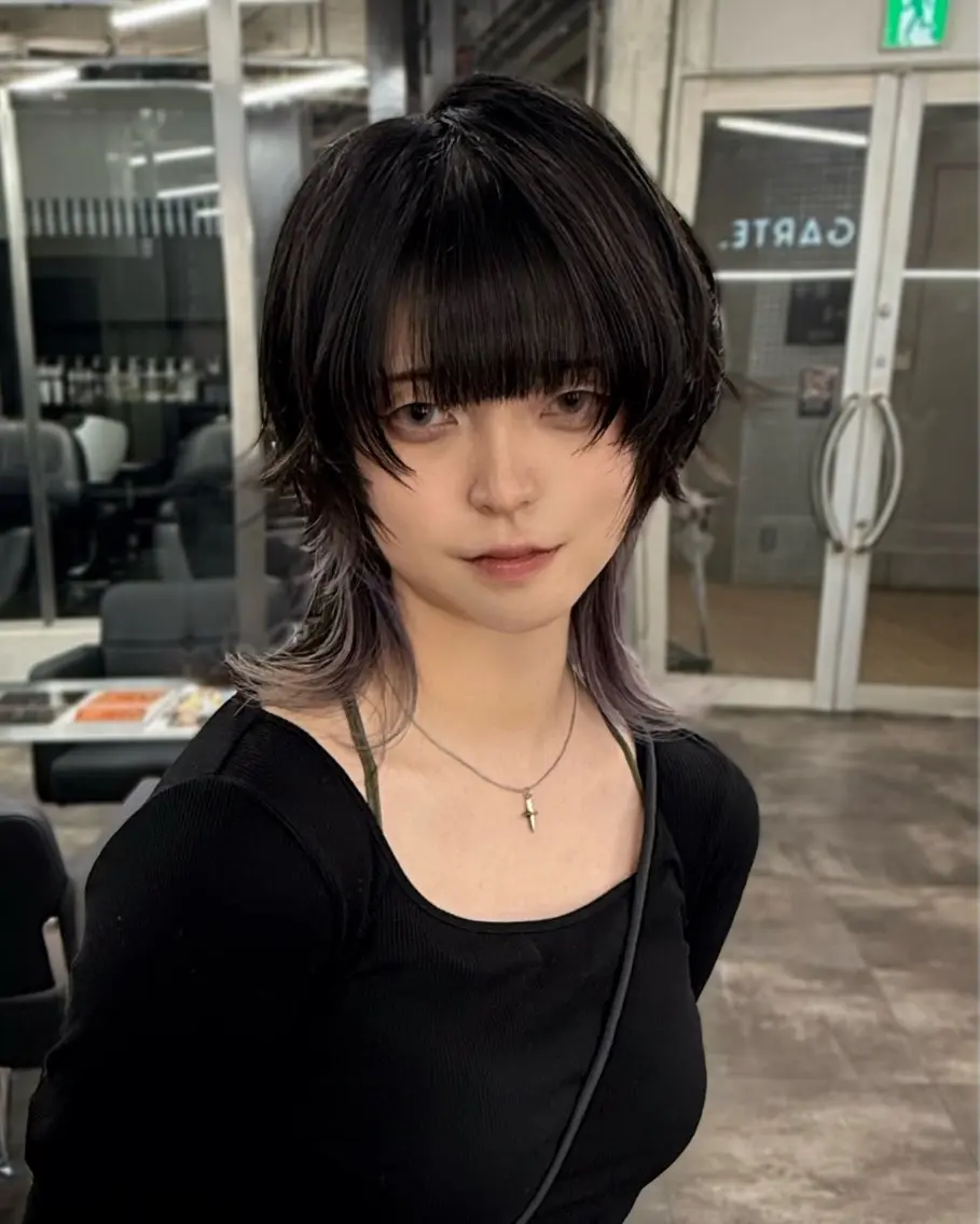 ミディアム カラー ボブ デザインカット レイヤーカット ウルフカット RYOTA /GARTE髪質改善のヘアスタイル