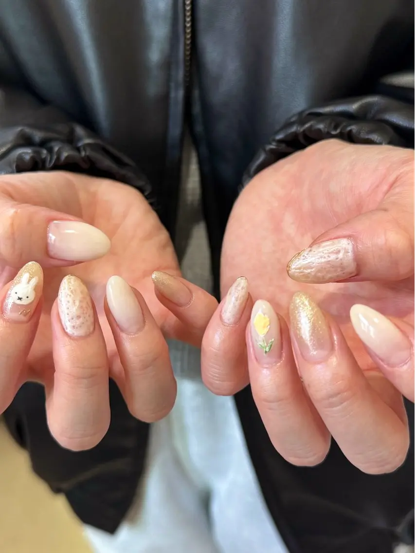 ネイル グラデーション 春ネイル ハンドネイル pointillé .ayaのネイルデザイン