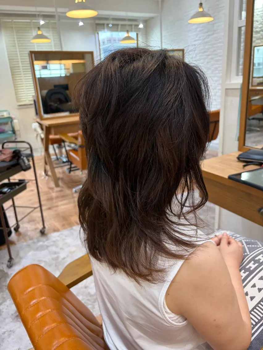 セミロング カット トリートメント 松下 倫子のヘアスタイル