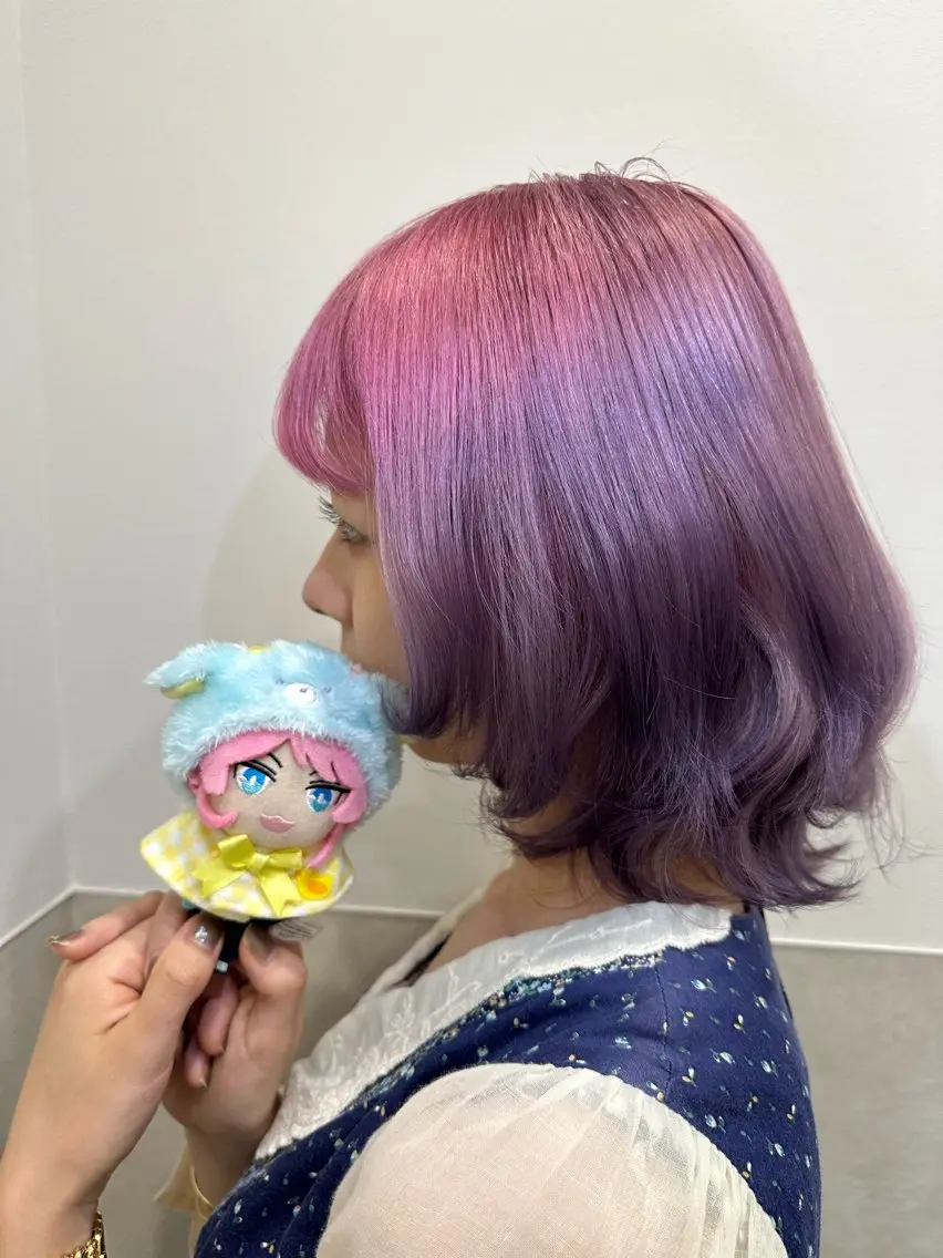 ミディアム カラー グラデーションカラー ピンクカラー ピンクパープル パープルカラー あらげ 🌈推しカラー🌈ᵕのヘアスタイル