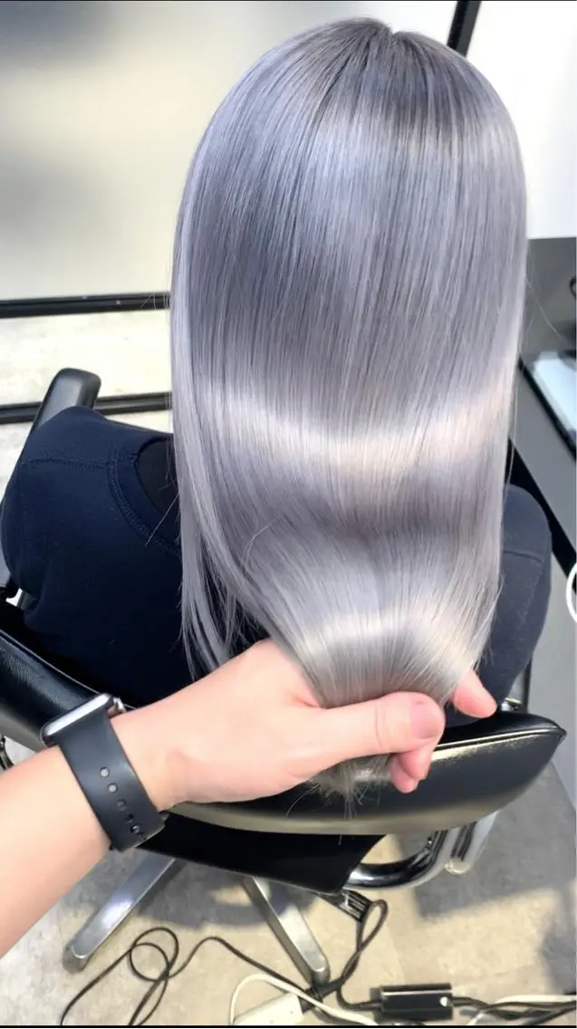 カット＋Wカラー＋ULTOWAトリートメントの写真