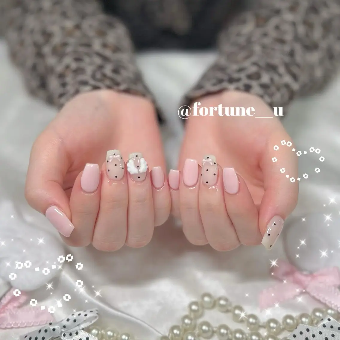 ネイル ガーリー 韓国ネイル 持ち込み ワンホンネイル ハンドネイル 💜✩.* Yuuna💜のネイルデザイン