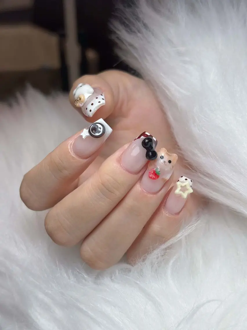ネイル チークネイル ドット フレンチネイル グラデーション 韓国ネイル ハンドネイル Lisa Nail Salonのネイルデザイン