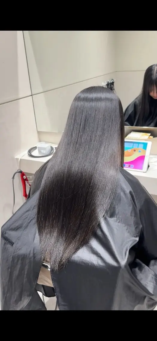 ロング パーマ カット トリートメント 美髪矯正/縮毛矯正 ブリーチ矯正のヘアスタイル