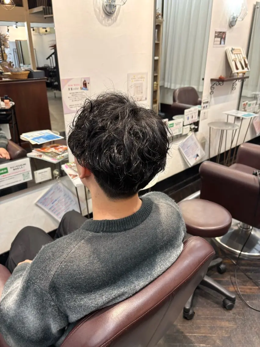 メンズ カット パーマ ラカットゾーン 田中李奈のヘアスタイル