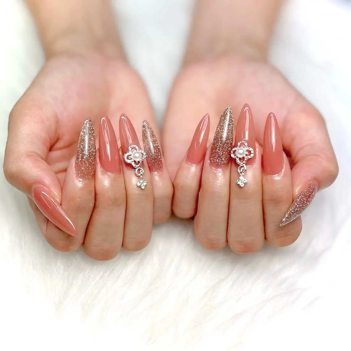 ネイル Lino+ ネイル&よもぎ蒸しのネイルデザイン