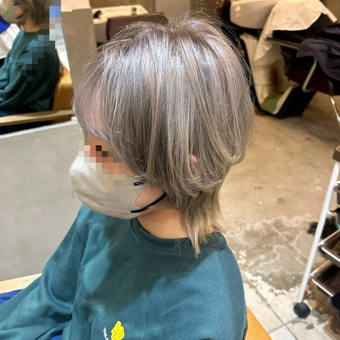 ショート カラー カット ヘアカラー トリートメント 若狭 彩花のヘアスタイル