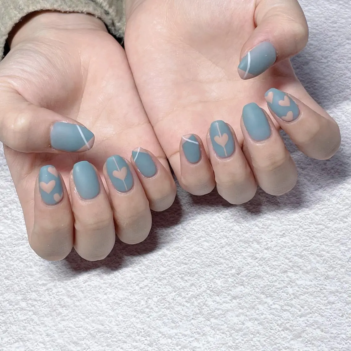 ネイル オーロラネイル 長さ出し ジェルネイル 韓国ネイル ミラーネイル 🍑Yun nail 店長🍑のネイルデザイン