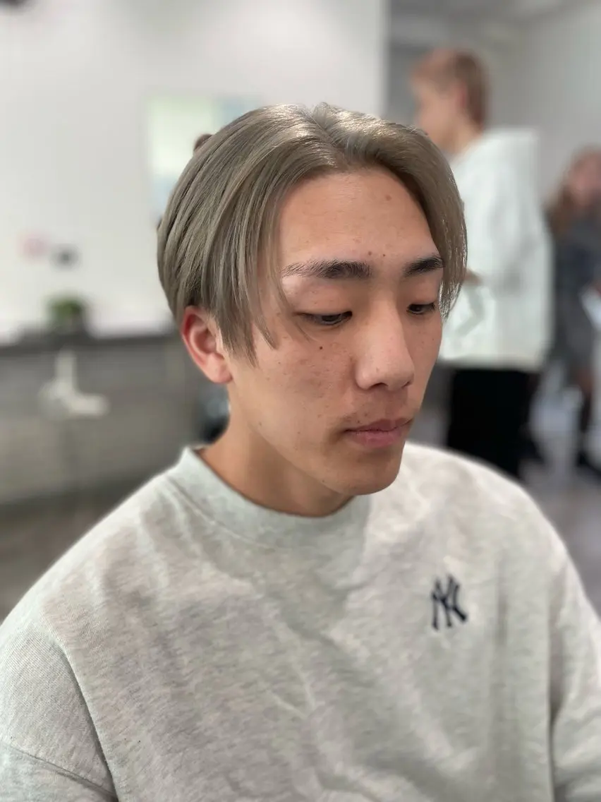 カラー メンズ メンズハイトーン ハイトーンカラー ヘアカラー 京都美容師 塩のヘアスタイル