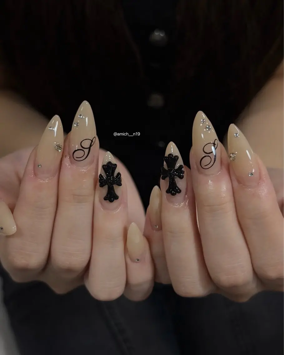 ネイル ハンドネイル ayumi ✩.*˚のネイルデザイン