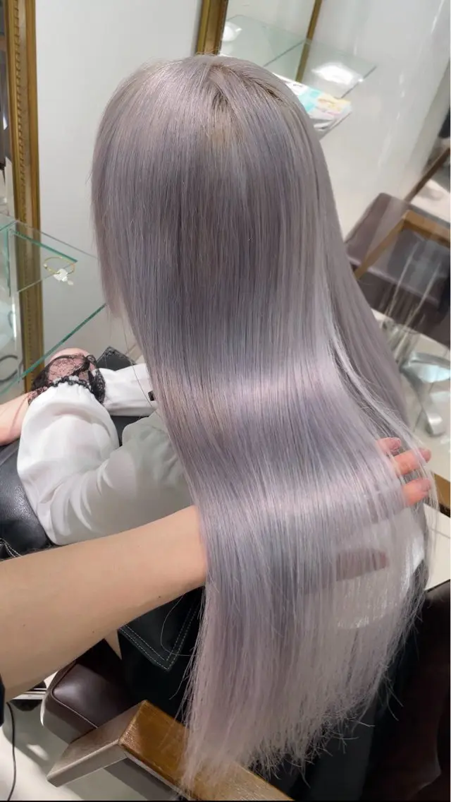 ロング カラー 🪼AI/オリーブ ベージュ🪼のヘアスタイル