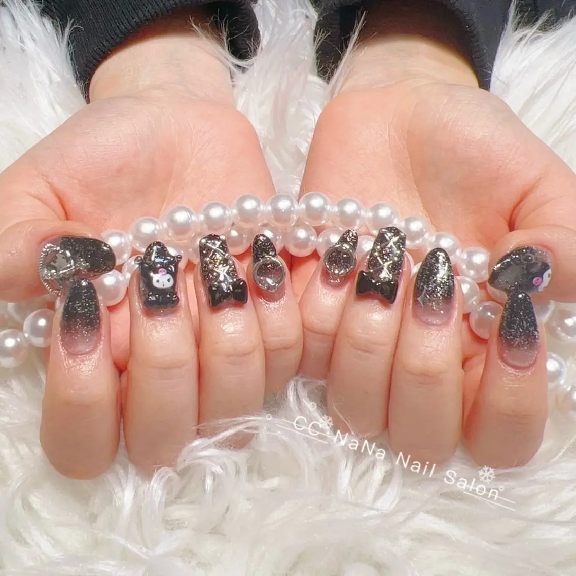 ネイル チークネイル フラッシュネイル ハート キラキラネイル 韓国ネイル ハンドネイル 💎CC・NaNa 韓国風ネイル🌙Cのネイルデザイン