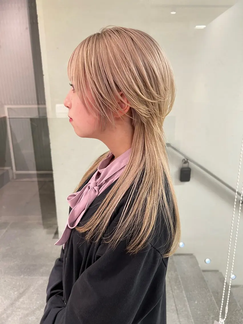 ロング レイヤーカット 小顔カット ウルフカット ウルフレイヤー TOMOYA/ ショート、レイヤーのヘアスタイル