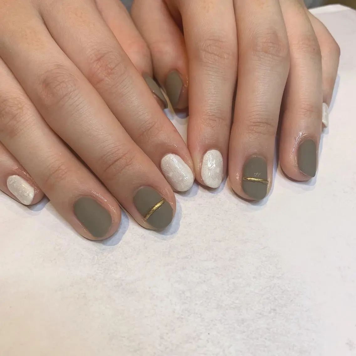 ネイル ハンドネイル フットネイル Adite nailのネイルデザイン