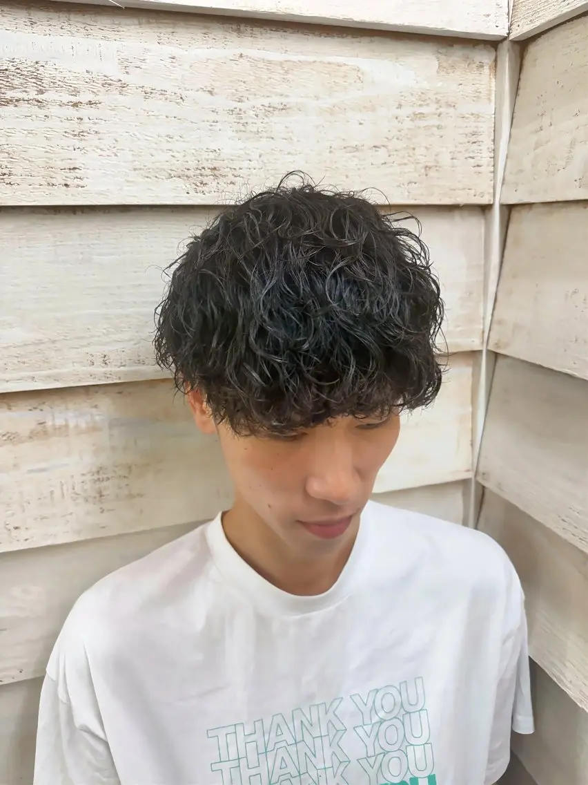 ショート パーマ メンズ メンズパーマ 波巻きパーマ カット パーマ GAKU 【メンズ特化】のヘアスタイル