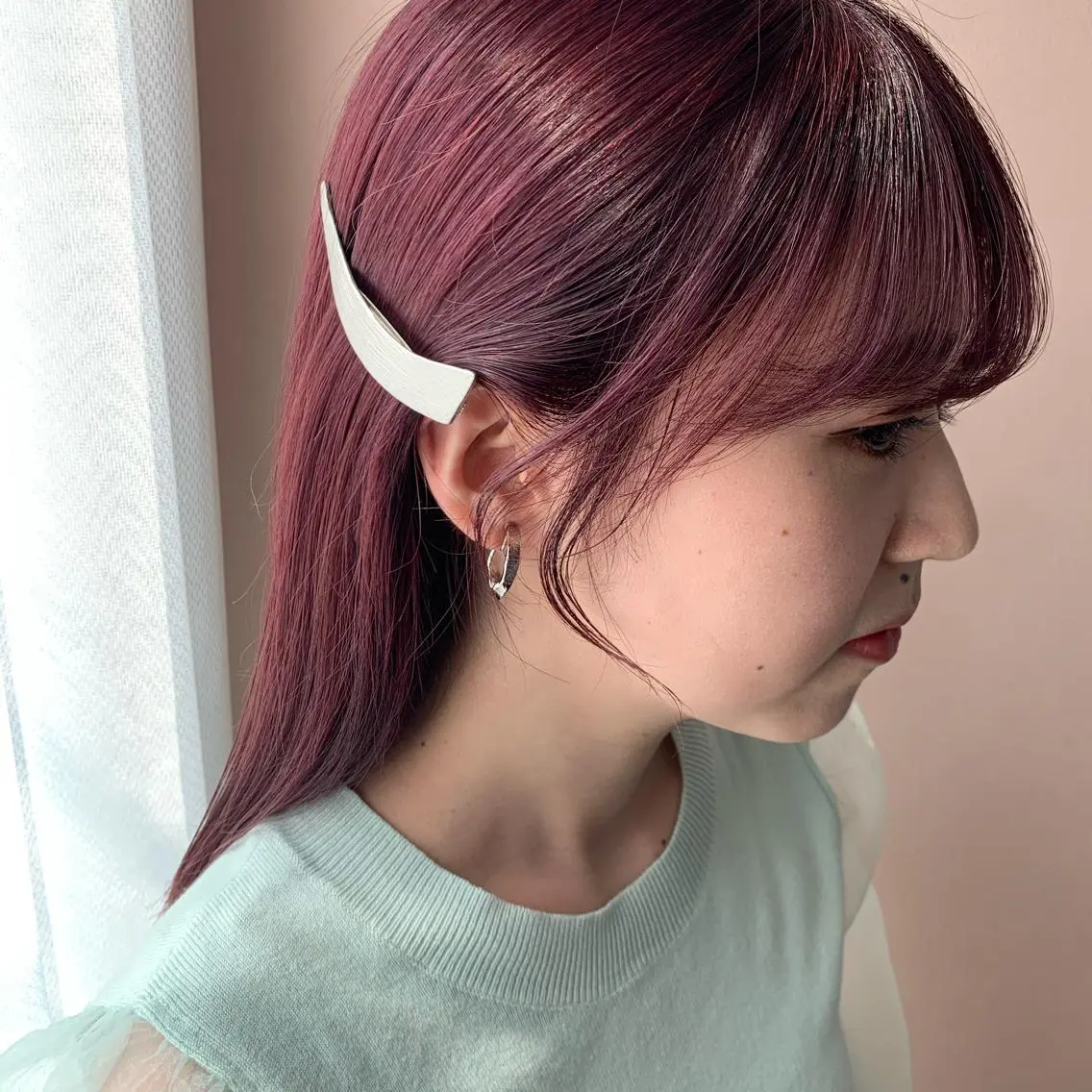 セミロング カラー ブリーチ パープルカラー カット ヘアカラー トリートメント hubhair レイヤー/透明感のヘアスタイル