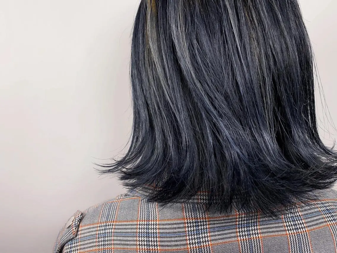 ショート カラー ハイライトカラー ネイビーカラー ハイライト tension 【テンション】のヘアスタイル