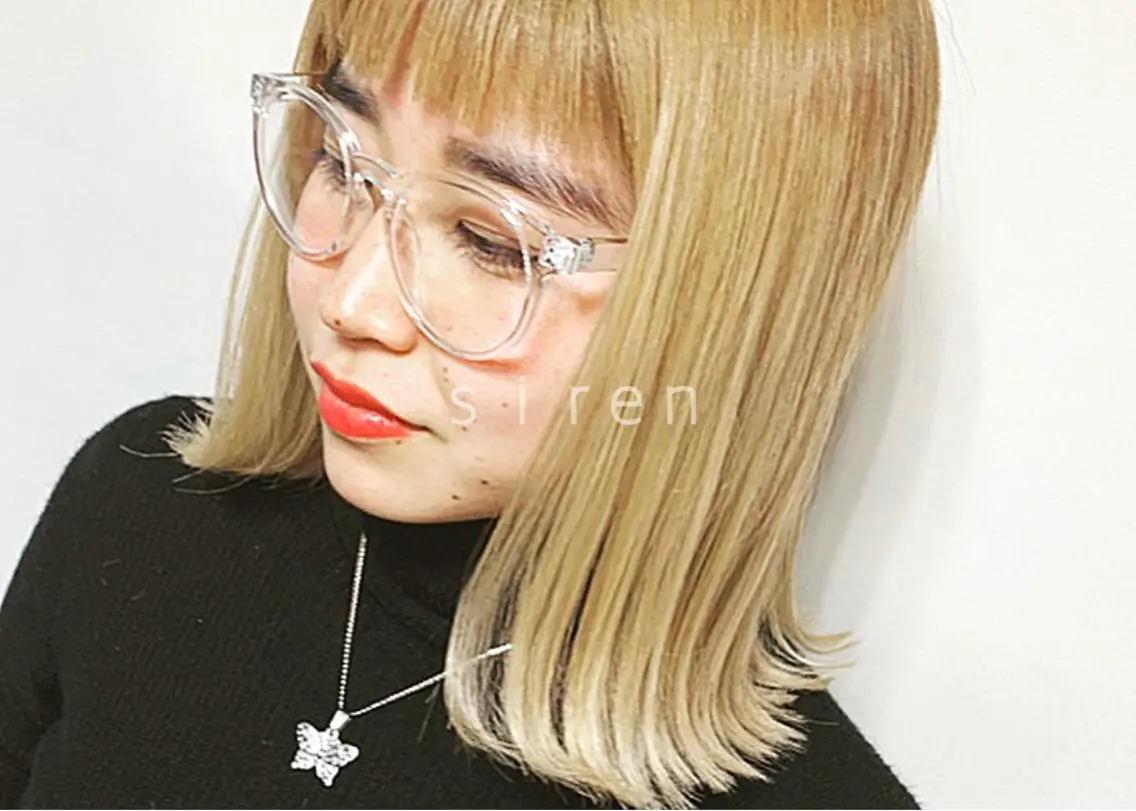 ショート Shiho お洒落な エクステ♡ハイトーンのヘアスタイル
