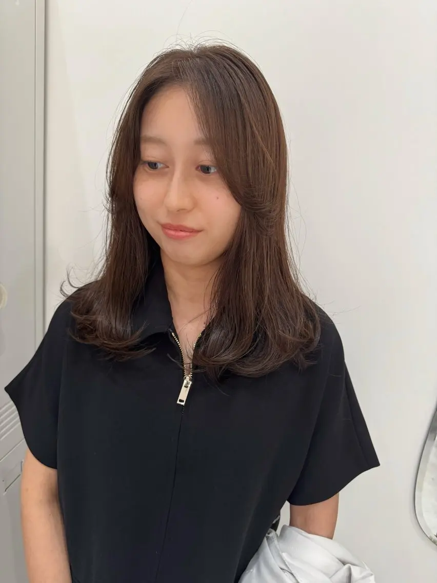 【🫶頭皮までしっかりケア🫶】似合わせカット+選べる3種のカラー+クリームヘッドスパ+クイックトリートメント🍀の写真
