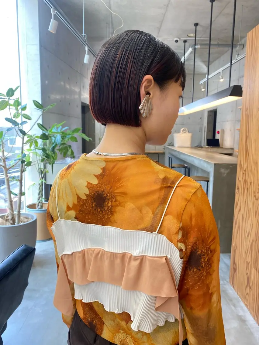 ショート カラー ヘアアレンジ ボブ son hair HIROEのヘアスタイル