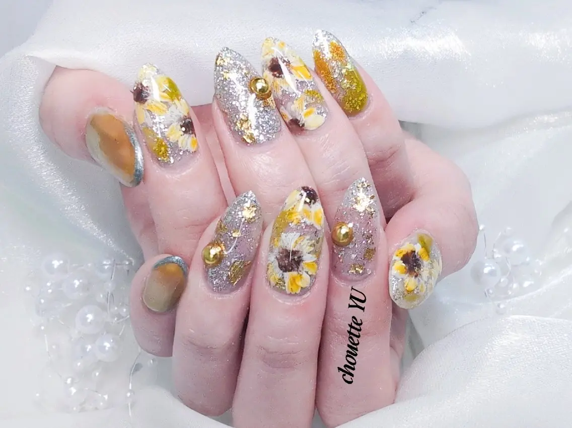 ネイル 長さ出し ジェルネイル キラキラネイル ラメ(グリッター) ニュアンスネイル Chouette Nailのネイルデザイン