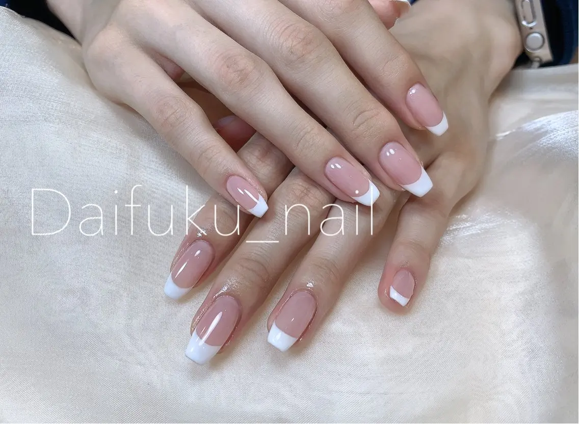 ミディアム ハンドネイル Daifuku nailsのネイルデザイン