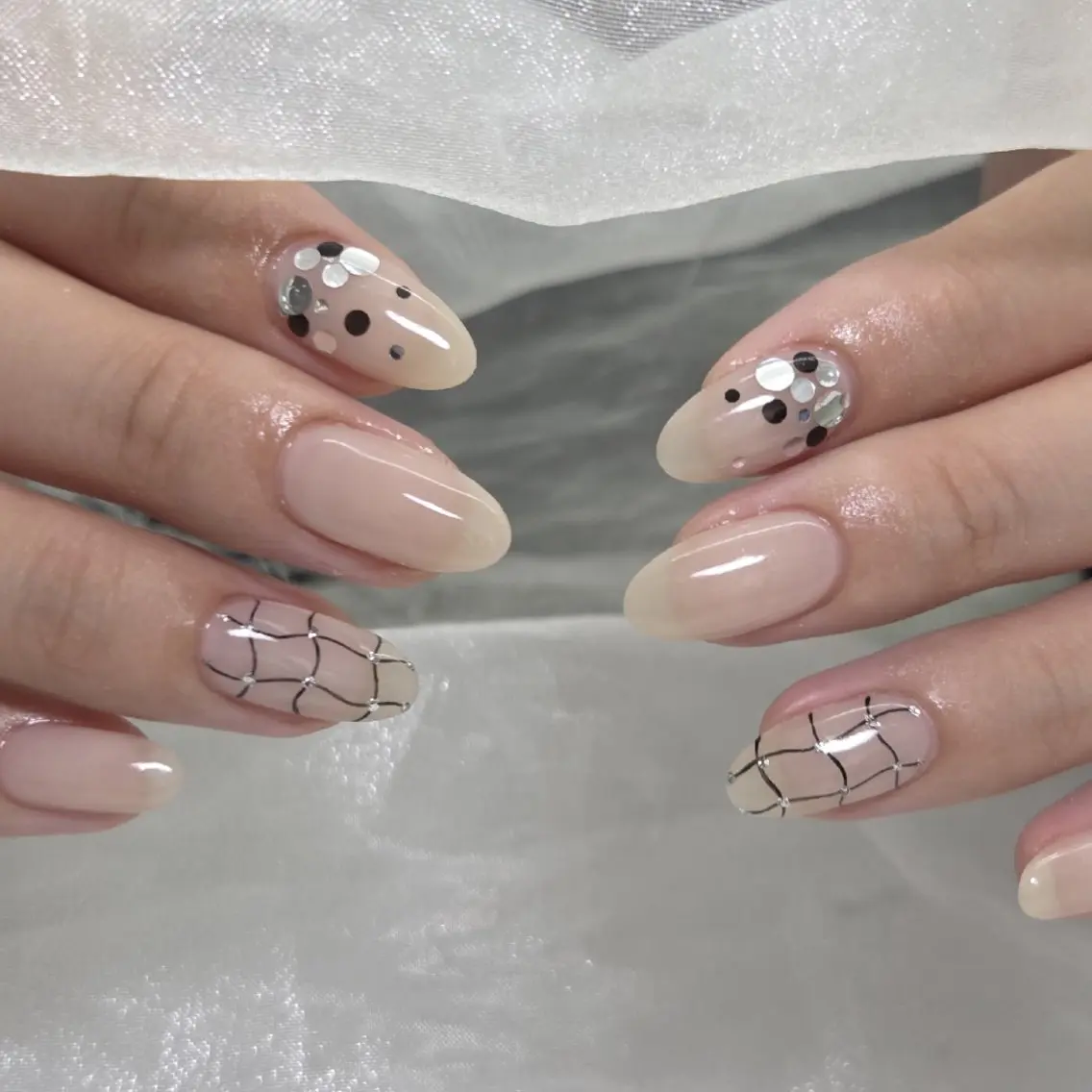 ネイル ハンドネイル Lia Nailのネイルデザイン
