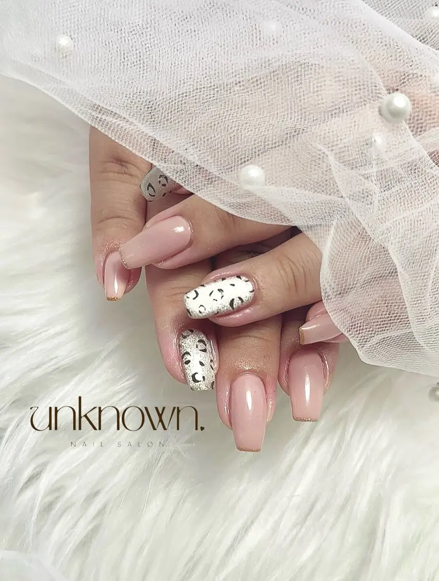 ネイル アニマル柄 ハンドネイル NAiL SALON unknown.のネイルデザイン