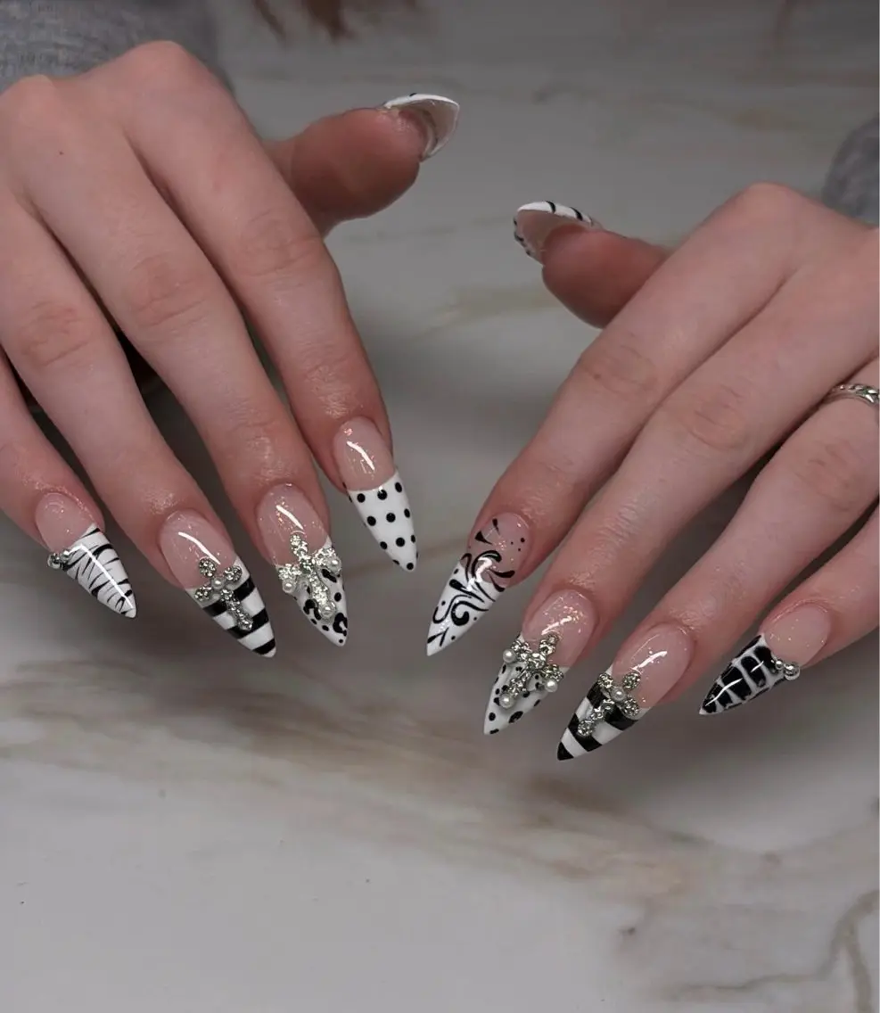 ネイル アートネイル 韓国ネイル 持ち込み ワンホンネイル ハンドネイル Lenie Nail Salonのネイルデザイン