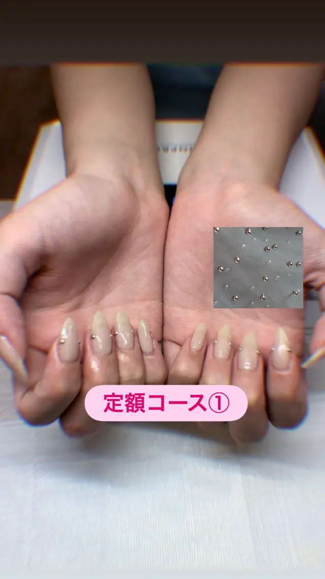 ネイル TRU新宿南口店 🌈 AKARI🌈のネイルデザイン