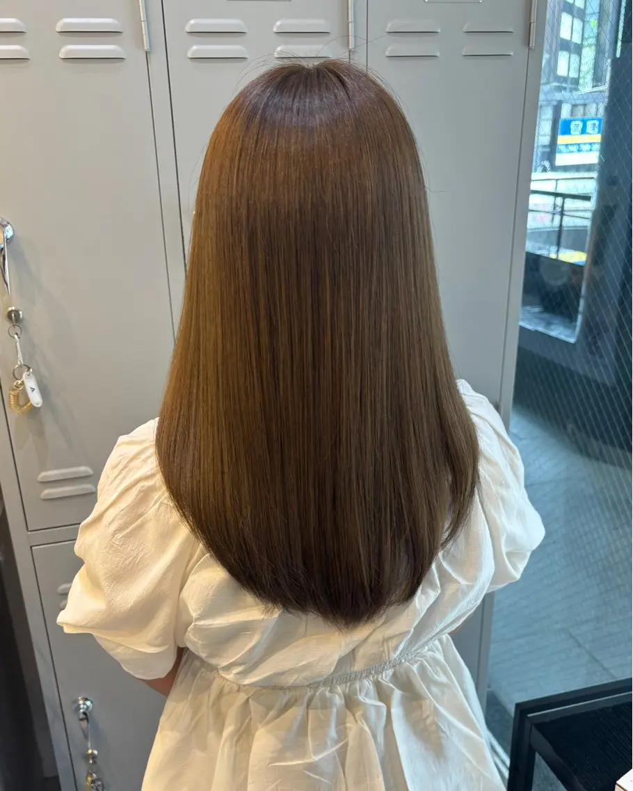 セミロング カラー ブリーチ ブラウンカラー 透明感カラー ヘーゼル ブリーチなしカラー カット ヘアカラー レイヤーカット/ 暗髪カラー🧸ナシコのヘアスタイル