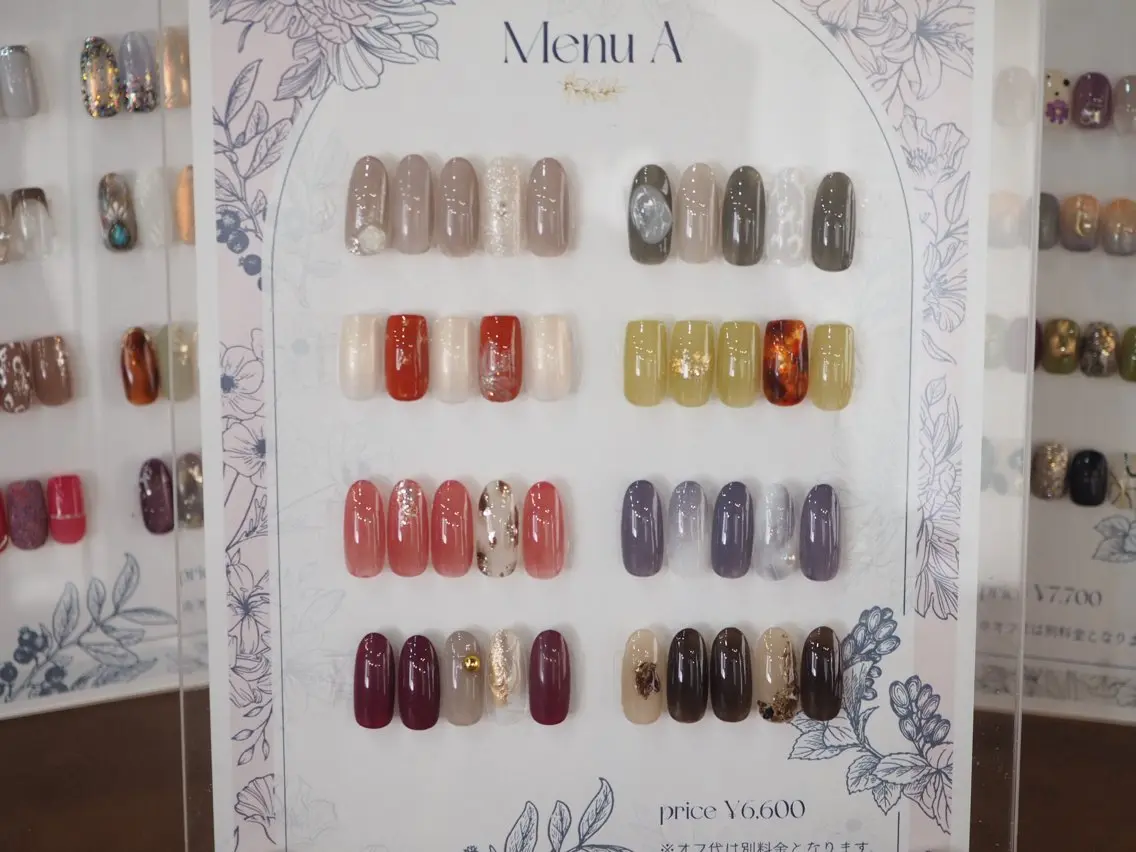 ネイル ハンドネイル glaNje aoiのネイルデザイン