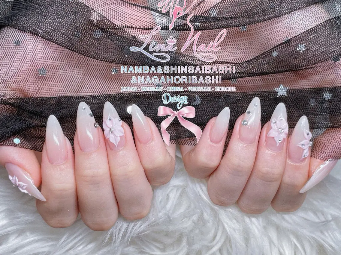 ミディアム ハンドネイル Linanail Nambaのマツエク・マツパデザイン