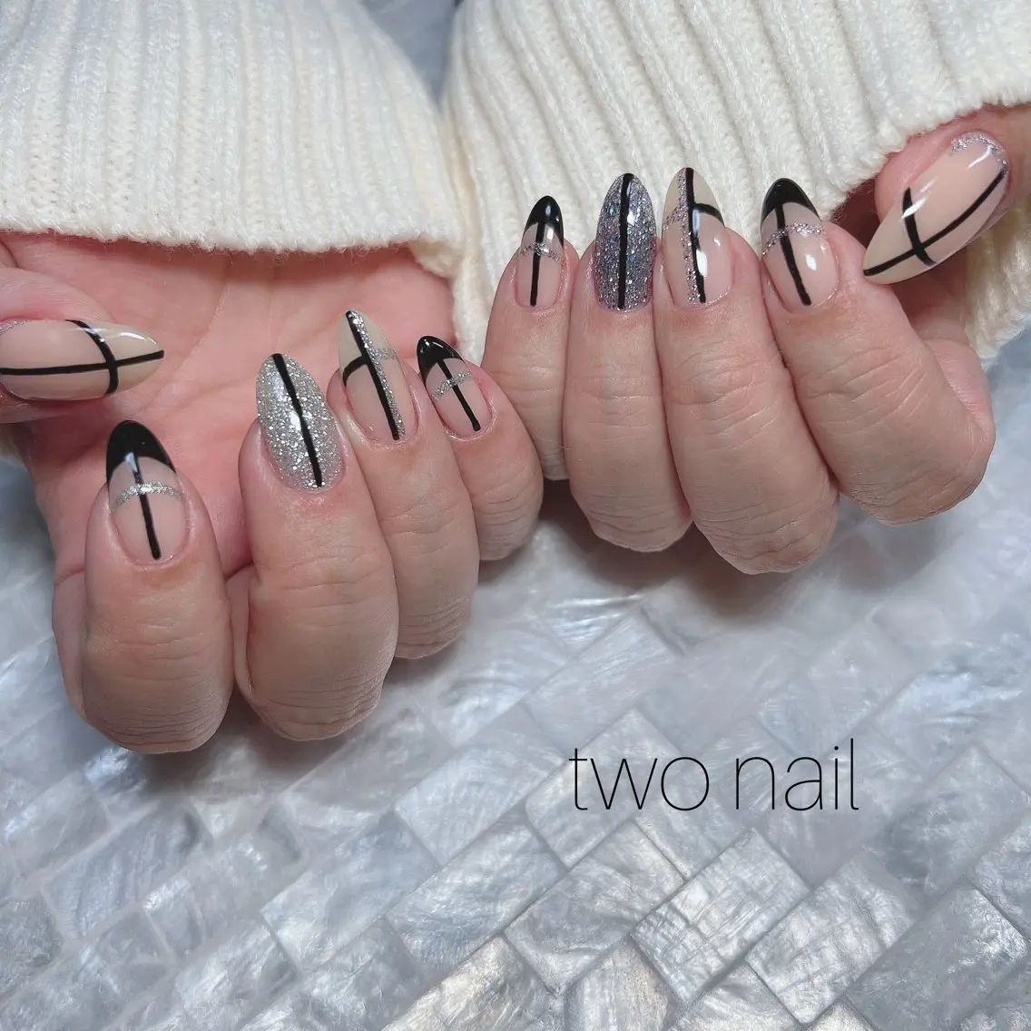 ネイル アートネイル ネイルチップ ホワイト ハンドネイル two nailのネイルデザイン