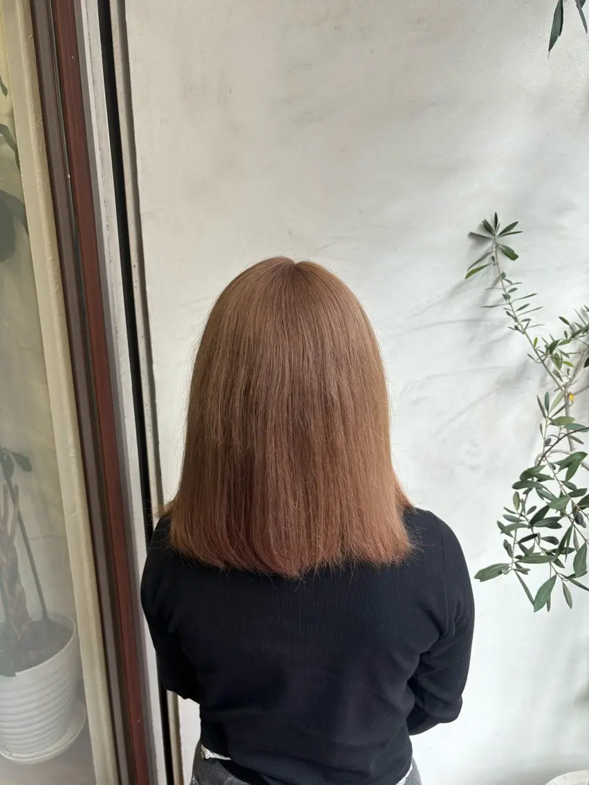 セミロング カラー 【ハイトーン特化】 🦋森山陽向/大宮のヘアスタイル