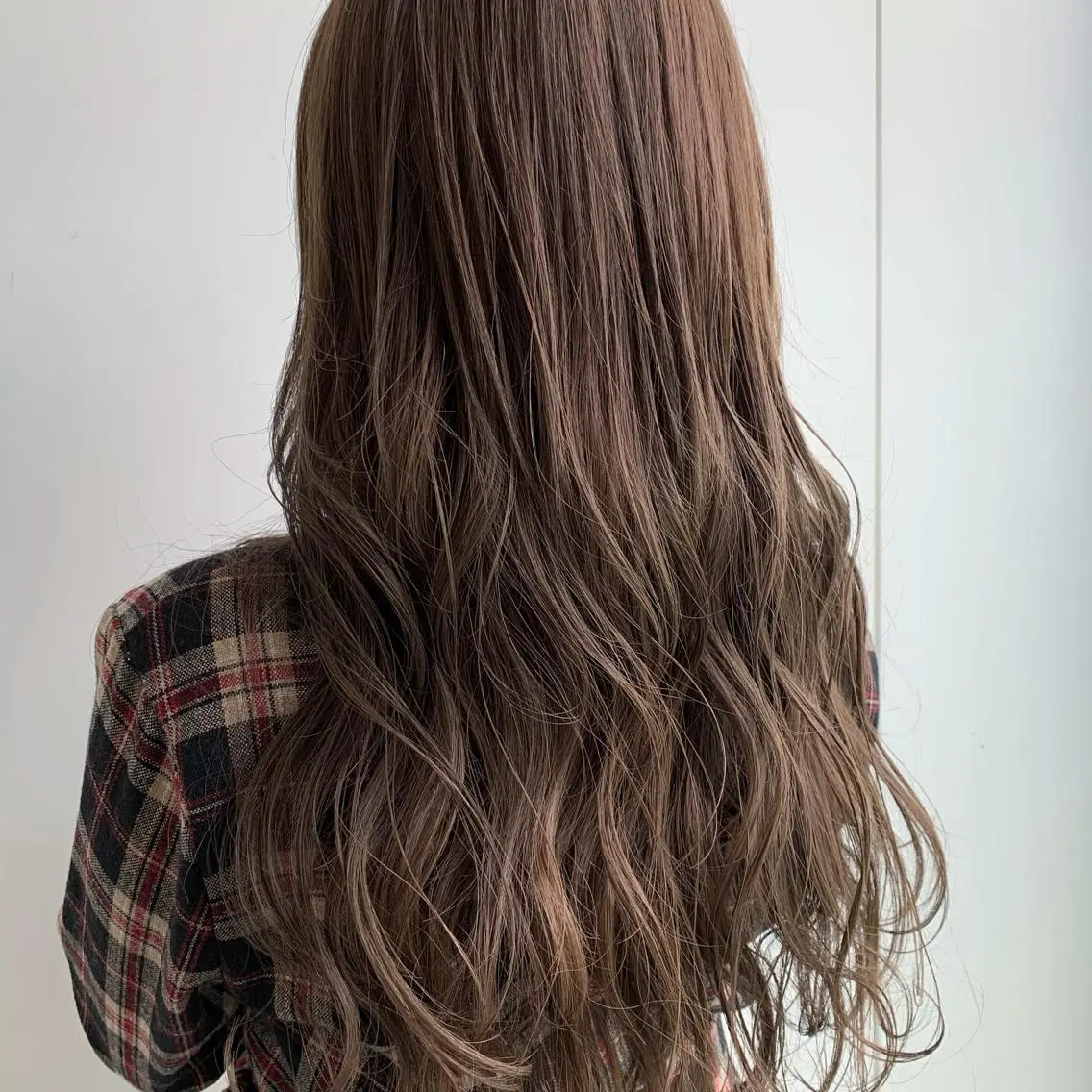セミロング カラー ベージュカラー 中塚 義人のヘアスタイル