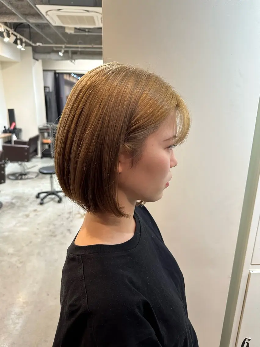 ショート カラー ベージュカラー ブリーチ ケアブリーチ ボブ 似合わせカット カット ヘアカラー トリートメント 平日オススメ✨ コスパ&タイパ✨山下のヘアスタイル