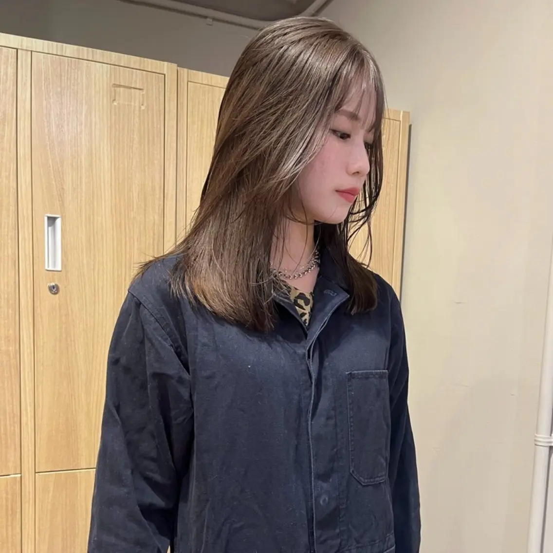 カラー オリーブ🎶アッシュ グレージュちひろ🧸のヘアスタイル