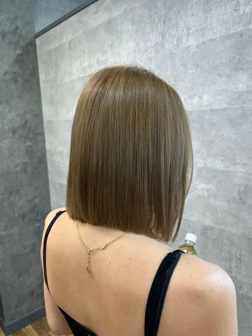ミディアム カラー 山本 咲貴のヘアスタイル