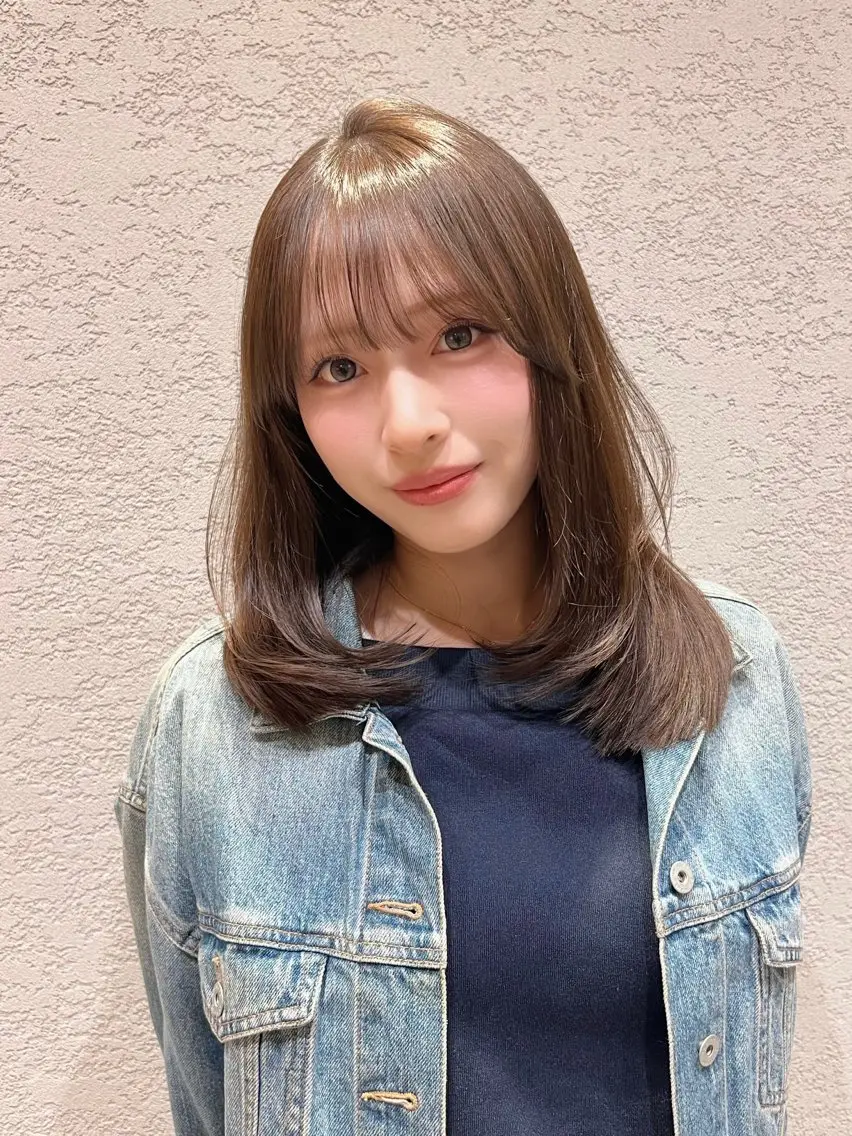 ミディアム カラー カット ヘアカラー トリートメント 興津/韓国レイヤー ダブルカラー美髪縮毛のヘアスタイル