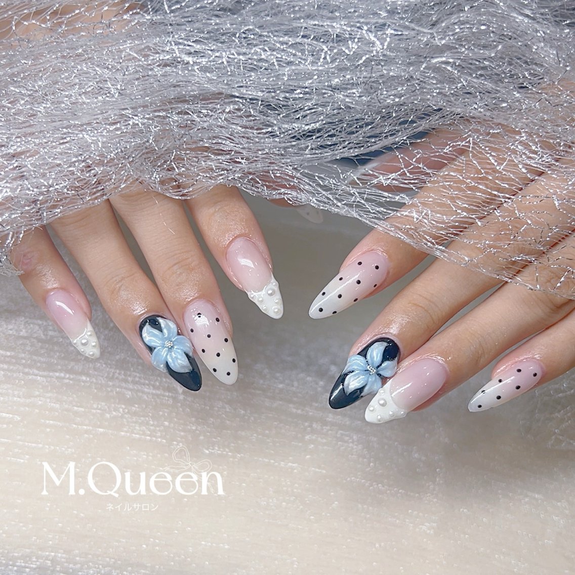 ネイル M.Queenネイル サロン天神今泉店のネイルデザイン