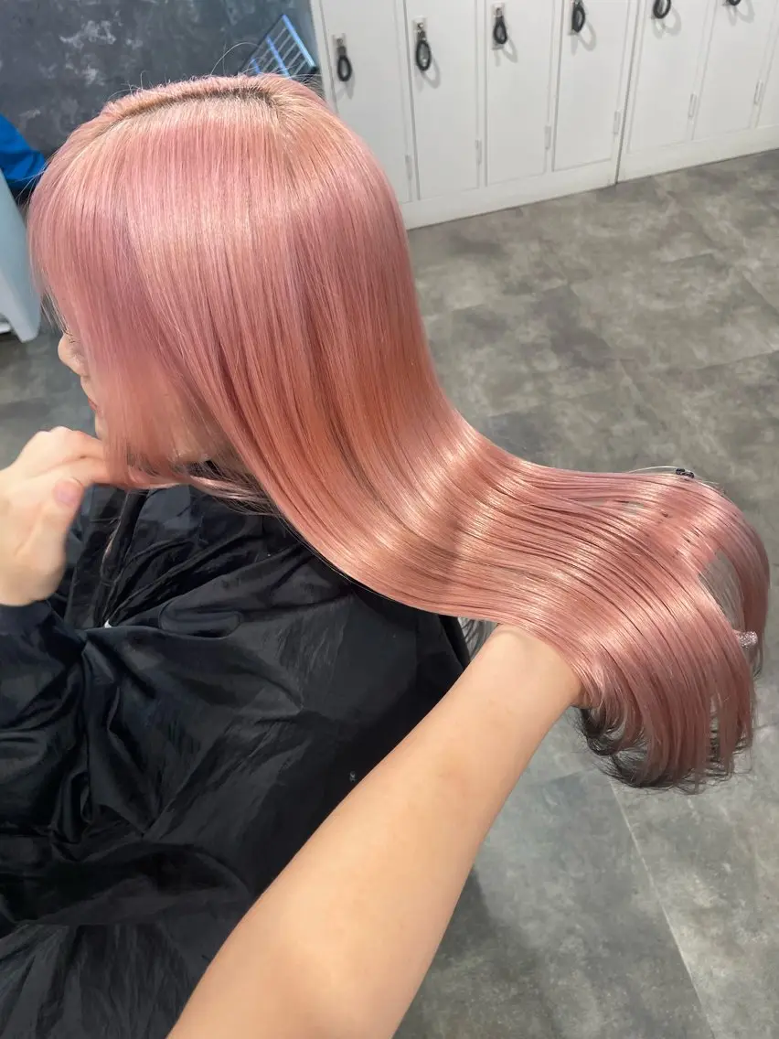 ロング カラー ヘアカラー ハイトーン 横浜💞ミオのヘアスタイル