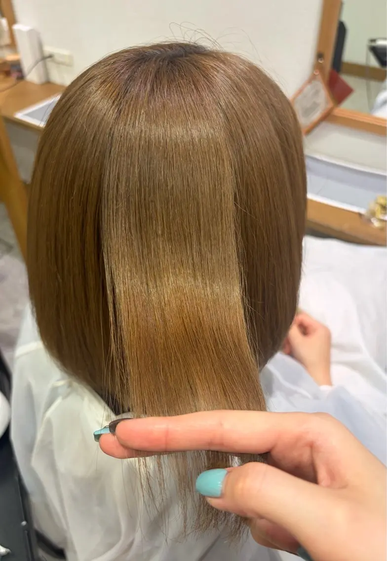 ショート 縮毛矯正 コシバ アイリ🪽のヘアスタイル